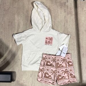 🍗 Kids Cream and Pink Beach Hoodie Set